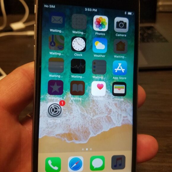 Apple iPhone 6 16GB Unlocked. Very good condition!!! - Picture 6 of 7